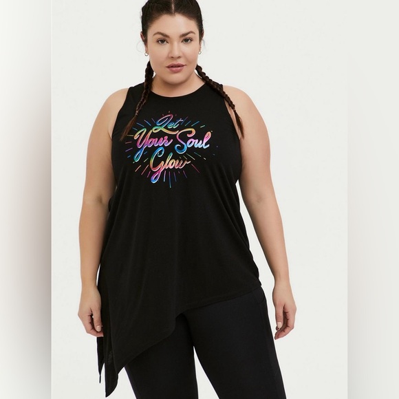 🛍️Torrid Active Tank ‼️LOWEST PRICE‼️ - Picture 2 of 8